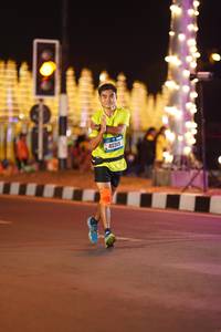 BIB: 40315
                            <button type="button" onclick="openModal(21657775)" class="btn btn-primary btn-sm float-right btn-popup" data-toggle="modal" data-target=".modal-high-quality">
                        <i class="fas fa-shopping-cart"></i> Add to Cart
                    </button>
                                            <button type="button" onclick="isThisMe(21657775, true)" class="btn btn-success btn-sm float-right btn-popup btn-isme hidden" data-toggle="tooltip" data-placement="bottom" title="นี่คือรูปของคุณใช่ไหม คลิกที่นี่เพื่อเอาเข้าอัลบั้ม">
                        <i class="fas fa-plus"></i> Add to album
                    </button>
                    <button type="button" onclick="isThisMe(21657775, false)" class="btn btn-warning btn-sm float-right btn-popup btn-isnotme hidden">
                        <i class="fas fa-ban"></i> Remove from album
                    </button>