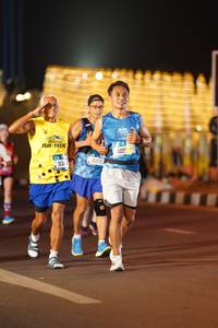 BIB: 934, 41970, 3700, 409
                            <button type="button" onclick="openModal(21655615)" class="btn btn-primary btn-sm float-right btn-popup" data-toggle="modal" data-target=".modal-high-quality">
                        <i class="fas fa-shopping-cart"></i> Add to Cart
                    </button>
                                            <button type="button" onclick="isThisMe(21655615, true)" class="btn btn-success btn-sm float-right btn-popup btn-isme hidden" data-toggle="tooltip" data-placement="bottom" title="นี่คือรูปของคุณใช่ไหม คลิกที่นี่เพื่อเอาเข้าอัลบั้ม">
                        <i class="fas fa-plus"></i> Add to album
                    </button>
                    <button type="button" onclick="isThisMe(21655615, false)" class="btn btn-warning btn-sm float-right btn-popup btn-isnotme hidden">
                        <i class="fas fa-ban"></i> Remove from album
                    </button>