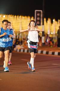 BIB: 41537, 544, 45346
                            <button type="button" onclick="openModal(21650922)" class="btn btn-primary btn-sm float-right btn-popup" data-toggle="modal" data-target=".modal-high-quality">
                        <i class="fas fa-shopping-cart"></i> Add to Cart
                    </button>
                                            <button type="button" onclick="isThisMe(21650922, true)" class="btn btn-success btn-sm float-right btn-popup btn-isme hidden" data-toggle="tooltip" data-placement="bottom" title="นี่คือรูปของคุณใช่ไหม คลิกที่นี่เพื่อเอาเข้าอัลบั้ม">
                        <i class="fas fa-plus"></i> Add to album
                    </button>
                    <button type="button" onclick="isThisMe(21650922, false)" class="btn btn-warning btn-sm float-right btn-popup btn-isnotme hidden">
                        <i class="fas fa-ban"></i> Remove from album
                    </button>