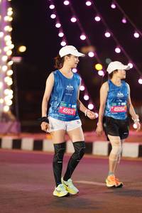 BIB: 2121, 45631, 45094
                            <button type="button" onclick="openModal(21663080)" class="btn btn-primary btn-sm float-right btn-popup" data-toggle="modal" data-target=".modal-high-quality">
                        <i class="fas fa-shopping-cart"></i> Add to Cart
                    </button>
                                            <button type="button" onclick="isThisMe(21663080, true)" class="btn btn-success btn-sm float-right btn-popup btn-isme hidden" data-toggle="tooltip" data-placement="bottom" title="นี่คือรูปของคุณใช่ไหม คลิกที่นี่เพื่อเอาเข้าอัลบั้ม">
                        <i class="fas fa-plus"></i> Add to album
                    </button>
                    <button type="button" onclick="isThisMe(21663080, false)" class="btn btn-warning btn-sm float-right btn-popup btn-isnotme hidden">
                        <i class="fas fa-ban"></i> Remove from album
                    </button>