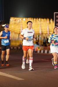 BIB: 43080, 42304, 454
                            <button type="button" onclick="openModal(21657194)" class="btn btn-primary btn-sm float-right btn-popup" data-toggle="modal" data-target=".modal-high-quality">
                        <i class="fas fa-shopping-cart"></i> Add to Cart
                    </button>
                                            <button type="button" onclick="isThisMe(21657194, true)" class="btn btn-success btn-sm float-right btn-popup btn-isme hidden" data-toggle="tooltip" data-placement="bottom" title="นี่คือรูปของคุณใช่ไหม คลิกที่นี่เพื่อเอาเข้าอัลบั้ม">
                        <i class="fas fa-plus"></i> Add to album
                    </button>
                    <button type="button" onclick="isThisMe(21657194, false)" class="btn btn-warning btn-sm float-right btn-popup btn-isnotme hidden">
                        <i class="fas fa-ban"></i> Remove from album
                    </button>