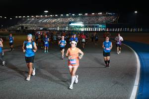 BIB: 423
                            <button type="button" onclick="openModal(20780089)" class="btn btn-primary btn-sm float-right btn-popup" data-toggle="modal" data-target=".modal-high-quality">
                        <i class="fas fa-shopping-cart"></i> Add to Cart
                    </button>
                                            <button type="button" onclick="isThisMe(20780089, true)" class="btn btn-success btn-sm float-right btn-popup btn-isme hidden" data-toggle="tooltip" data-placement="bottom" title="นี่คือรูปของคุณใช่ไหม คลิกที่นี่เพื่อเอาเข้าอัลบั้ม">
                        <i class="fas fa-plus"></i> Add to album
                    </button>
                    <button type="button" onclick="isThisMe(20780089, false)" class="btn btn-warning btn-sm float-right btn-popup btn-isnotme hidden">
                        <i class="fas fa-ban"></i> Remove from album
                    </button>