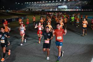 BIB: 20430, 24896, 22586
                            <button type="button" onclick="openModal(20851097)" class="btn btn-primary btn-sm float-right btn-popup" data-toggle="modal" data-target=".modal-high-quality">
                        <i class="fas fa-shopping-cart"></i> Add to Cart
                    </button>
                                            <button type="button" onclick="isThisMe(20851097, true)" class="btn btn-success btn-sm float-right btn-popup btn-isme hidden" data-toggle="tooltip" data-placement="bottom" title="นี่คือรูปของคุณใช่ไหม คลิกที่นี่เพื่อเอาเข้าอัลบั้ม">
                        <i class="fas fa-plus"></i> Add to album
                    </button>
                    <button type="button" onclick="isThisMe(20851097, false)" class="btn btn-warning btn-sm float-right btn-popup btn-isnotme hidden">
                        <i class="fas fa-ban"></i> Remove from album
                    </button>