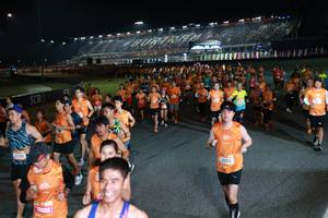BIB: 23182, 25080, 22812, 100
                            <button type="button" onclick="openModal(20880975)" class="btn btn-primary btn-sm float-right btn-popup" data-toggle="modal" data-target=".modal-high-quality">
                        <i class="fas fa-shopping-cart"></i> Add to Cart
                    </button>
                                            <button type="button" onclick="isThisMe(20880975, true)" class="btn btn-success btn-sm float-right btn-popup btn-isme hidden" data-toggle="tooltip" data-placement="bottom" title="นี่คือรูปของคุณใช่ไหม คลิกที่นี่เพื่อเอาเข้าอัลบั้ม">
                        <i class="fas fa-plus"></i> Add to album
                    </button>
                    <button type="button" onclick="isThisMe(20880975, false)" class="btn btn-warning btn-sm float-right btn-popup btn-isnotme hidden">
                        <i class="fas fa-ban"></i> Remove from album
                    </button>