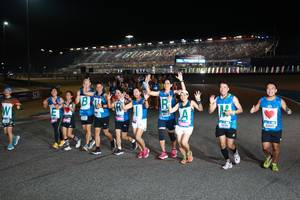 BIB: 4550, 42669
                            <button type="button" onclick="openModal(20797175)" class="btn btn-primary btn-sm float-right btn-popup" data-toggle="modal" data-target=".modal-high-quality">
                        <i class="fas fa-shopping-cart"></i> Add to Cart
                    </button>
                                            <button type="button" onclick="isThisMe(20797175, true)" class="btn btn-success btn-sm float-right btn-popup btn-isme hidden" data-toggle="tooltip" data-placement="bottom" title="นี่คือรูปของคุณใช่ไหม คลิกที่นี่เพื่อเอาเข้าอัลบั้ม">
                        <i class="fas fa-plus"></i> Add to album
                    </button>
                    <button type="button" onclick="isThisMe(20797175, false)" class="btn btn-warning btn-sm float-right btn-popup btn-isnotme hidden">
                        <i class="fas fa-ban"></i> Remove from album
                    </button>