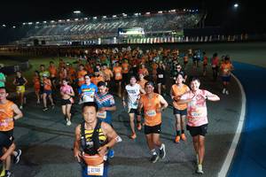 BIB: 225, 21746, 22523, 23367
                            <button type="button" onclick="openModal(20867108)" class="btn btn-primary btn-sm float-right btn-popup" data-toggle="modal" data-target=".modal-high-quality">
                        <i class="fas fa-shopping-cart"></i> Add to Cart
                    </button>
                                            <button type="button" onclick="isThisMe(20867108, true)" class="btn btn-success btn-sm float-right btn-popup btn-isme hidden" data-toggle="tooltip" data-placement="bottom" title="นี่คือรูปของคุณใช่ไหม คลิกที่นี่เพื่อเอาเข้าอัลบั้ม">
                        <i class="fas fa-plus"></i> Add to album
                    </button>
                    <button type="button" onclick="isThisMe(20867108, false)" class="btn btn-warning btn-sm float-right btn-popup btn-isnotme hidden">
                        <i class="fas fa-ban"></i> Remove from album
                    </button>
