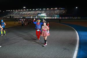 BIB: 700
                            <button type="button" onclick="openModal(20794018)" class="btn btn-primary btn-sm float-right btn-popup" data-toggle="modal" data-target=".modal-high-quality">
                        <i class="fas fa-shopping-cart"></i> Add to Cart
                    </button>
                                            <button type="button" onclick="isThisMe(20794018, true)" class="btn btn-success btn-sm float-right btn-popup btn-isme hidden" data-toggle="tooltip" data-placement="bottom" title="นี่คือรูปของคุณใช่ไหม คลิกที่นี่เพื่อเอาเข้าอัลบั้ม">
                        <i class="fas fa-plus"></i> Add to album
                    </button>
                    <button type="button" onclick="isThisMe(20794018, false)" class="btn btn-warning btn-sm float-right btn-popup btn-isnotme hidden">
                        <i class="fas fa-ban"></i> Remove from album
                    </button>