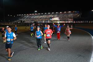 BIB: 42109, 428
                            <button type="button" onclick="openModal(20793595)" class="btn btn-primary btn-sm float-right btn-popup" data-toggle="modal" data-target=".modal-high-quality">
                        <i class="fas fa-shopping-cart"></i> Add to Cart
                    </button>
                                            <button type="button" onclick="isThisMe(20793595, true)" class="btn btn-success btn-sm float-right btn-popup btn-isme hidden" data-toggle="tooltip" data-placement="bottom" title="นี่คือรูปของคุณใช่ไหม คลิกที่นี่เพื่อเอาเข้าอัลบั้ม">
                        <i class="fas fa-plus"></i> Add to album
                    </button>
                    <button type="button" onclick="isThisMe(20793595, false)" class="btn btn-warning btn-sm float-right btn-popup btn-isnotme hidden">
                        <i class="fas fa-ban"></i> Remove from album
                    </button>