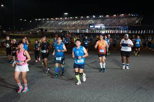 BIB: 400
                            <button type="button" onclick="openModal(20788572)" class="btn btn-primary btn-sm float-right btn-popup" data-toggle="modal" data-target=".modal-high-quality">
                        <i class="fas fa-shopping-cart"></i> Add to Cart
                    </button>
                                            <button type="button" onclick="isThisMe(20788572, true)" class="btn btn-success btn-sm float-right btn-popup btn-isme hidden" data-toggle="tooltip" data-placement="bottom" title="นี่คือรูปของคุณใช่ไหม คลิกที่นี่เพื่อเอาเข้าอัลบั้ม">
                        <i class="fas fa-plus"></i> Add to album
                    </button>
                    <button type="button" onclick="isThisMe(20788572, false)" class="btn btn-warning btn-sm float-right btn-popup btn-isnotme hidden">
                        <i class="fas fa-ban"></i> Remove from album
                    </button>