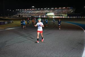 BIB: 4064
                            <button type="button" onclick="openModal(20799029)" class="btn btn-primary btn-sm float-right btn-popup" data-toggle="modal" data-target=".modal-high-quality">
                        <i class="fas fa-shopping-cart"></i> Add to Cart
                    </button>
                                            <button type="button" onclick="isThisMe(20799029, true)" class="btn btn-success btn-sm float-right btn-popup btn-isme hidden" data-toggle="tooltip" data-placement="bottom" title="นี่คือรูปของคุณใช่ไหม คลิกที่นี่เพื่อเอาเข้าอัลบั้ม">
                        <i class="fas fa-plus"></i> Add to album
                    </button>
                    <button type="button" onclick="isThisMe(20799029, false)" class="btn btn-warning btn-sm float-right btn-popup btn-isnotme hidden">
                        <i class="fas fa-ban"></i> Remove from album
                    </button>