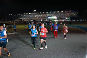 BIB: 055
                            <button type="button" onclick="openModal(20793796)" class="btn btn-primary btn-sm float-right btn-popup" data-toggle="modal" data-target=".modal-high-quality">
                        <i class="fas fa-shopping-cart"></i> Add to Cart
                    </button>
                                            <button type="button" onclick="isThisMe(20793796, true)" class="btn btn-success btn-sm float-right btn-popup btn-isme hidden" data-toggle="tooltip" data-placement="bottom" title="นี่คือรูปของคุณใช่ไหม คลิกที่นี่เพื่อเอาเข้าอัลบั้ม">
                        <i class="fas fa-plus"></i> Add to album
                    </button>
                    <button type="button" onclick="isThisMe(20793796, false)" class="btn btn-warning btn-sm float-right btn-popup btn-isnotme hidden">
                        <i class="fas fa-ban"></i> Remove from album
                    </button>