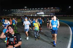 BIB: 2109, 0545, 420
                            <button type="button" onclick="openModal(20785836)" class="btn btn-primary btn-sm float-right btn-popup" data-toggle="modal" data-target=".modal-high-quality">
                        <i class="fas fa-shopping-cart"></i> Add to Cart
                    </button>
                                            <button type="button" onclick="isThisMe(20785836, true)" class="btn btn-success btn-sm float-right btn-popup btn-isme hidden" data-toggle="tooltip" data-placement="bottom" title="นี่คือรูปของคุณใช่ไหม คลิกที่นี่เพื่อเอาเข้าอัลบั้ม">
                        <i class="fas fa-plus"></i> Add to album
                    </button>
                    <button type="button" onclick="isThisMe(20785836, false)" class="btn btn-warning btn-sm float-right btn-popup btn-isnotme hidden">
                        <i class="fas fa-ban"></i> Remove from album
                    </button>