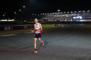 BIB: 402
                            <button type="button" onclick="openModal(20810844)" class="btn btn-primary btn-sm float-right btn-popup" data-toggle="modal" data-target=".modal-high-quality">
                        <i class="fas fa-shopping-cart"></i> Add to Cart
                    </button>
                                            <button type="button" onclick="isThisMe(20810844, true)" class="btn btn-success btn-sm float-right btn-popup btn-isme hidden" data-toggle="tooltip" data-placement="bottom" title="นี่คือรูปของคุณใช่ไหม คลิกที่นี่เพื่อเอาเข้าอัลบั้ม">
                        <i class="fas fa-plus"></i> Add to album
                    </button>
                    <button type="button" onclick="isThisMe(20810844, false)" class="btn btn-warning btn-sm float-right btn-popup btn-isnotme hidden">
                        <i class="fas fa-ban"></i> Remove from album
                    </button>