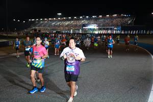 BIB: 4290, 44167
                            <button type="button" onclick="openModal(20781223)" class="btn btn-primary btn-sm float-right btn-popup" data-toggle="modal" data-target=".modal-high-quality">
                        <i class="fas fa-shopping-cart"></i> Add to Cart
                    </button>
                                            <button type="button" onclick="isThisMe(20781223, true)" class="btn btn-success btn-sm float-right btn-popup btn-isme hidden" data-toggle="tooltip" data-placement="bottom" title="นี่คือรูปของคุณใช่ไหม คลิกที่นี่เพื่อเอาเข้าอัลบั้ม">
                        <i class="fas fa-plus"></i> Add to album
                    </button>
                    <button type="button" onclick="isThisMe(20781223, false)" class="btn btn-warning btn-sm float-right btn-popup btn-isnotme hidden">
                        <i class="fas fa-ban"></i> Remove from album
                    </button>