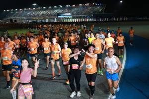 BIB: 24689, 21190
                            <button type="button" onclick="openModal(20869548)" class="btn btn-primary btn-sm float-right btn-popup" data-toggle="modal" data-target=".modal-high-quality">
                        <i class="fas fa-shopping-cart"></i> Add to Cart
                    </button>
                                            <button type="button" onclick="isThisMe(20869548, true)" class="btn btn-success btn-sm float-right btn-popup btn-isme hidden" data-toggle="tooltip" data-placement="bottom" title="นี่คือรูปของคุณใช่ไหม คลิกที่นี่เพื่อเอาเข้าอัลบั้ม">
                        <i class="fas fa-plus"></i> Add to album
                    </button>
                    <button type="button" onclick="isThisMe(20869548, false)" class="btn btn-warning btn-sm float-right btn-popup btn-isnotme hidden">
                        <i class="fas fa-ban"></i> Remove from album
                    </button>
