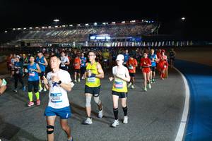 BIB: 40466, 06227
                            <button type="button" onclick="openModal(20772190)" class="btn btn-primary btn-sm float-right btn-popup" data-toggle="modal" data-target=".modal-high-quality">
                        <i class="fas fa-shopping-cart"></i> Add to Cart
                    </button>
                                            <button type="button" onclick="isThisMe(20772190, true)" class="btn btn-success btn-sm float-right btn-popup btn-isme hidden" data-toggle="tooltip" data-placement="bottom" title="นี่คือรูปของคุณใช่ไหม คลิกที่นี่เพื่อเอาเข้าอัลบั้ม">
                        <i class="fas fa-plus"></i> Add to album
                    </button>
                    <button type="button" onclick="isThisMe(20772190, false)" class="btn btn-warning btn-sm float-right btn-popup btn-isnotme hidden">
                        <i class="fas fa-ban"></i> Remove from album
                    </button>