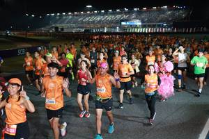 BIB: 8212, 60962, 22927
                            <button type="button" onclick="openModal(20885645)" class="btn btn-primary btn-sm float-right btn-popup" data-toggle="modal" data-target=".modal-high-quality">
                        <i class="fas fa-shopping-cart"></i> Add to Cart
                    </button>
                                            <button type="button" onclick="isThisMe(20885645, true)" class="btn btn-success btn-sm float-right btn-popup btn-isme hidden" data-toggle="tooltip" data-placement="bottom" title="นี่คือรูปของคุณใช่ไหม คลิกที่นี่เพื่อเอาเข้าอัลบั้ม">
                        <i class="fas fa-plus"></i> Add to album
                    </button>
                    <button type="button" onclick="isThisMe(20885645, false)" class="btn btn-warning btn-sm float-right btn-popup btn-isnotme hidden">
                        <i class="fas fa-ban"></i> Remove from album
                    </button>
