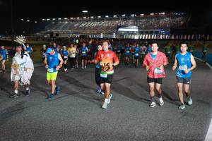 BIB: 43453
                            <button type="button" onclick="openModal(20782626)" class="btn btn-primary btn-sm float-right btn-popup" data-toggle="modal" data-target=".modal-high-quality">
                        <i class="fas fa-shopping-cart"></i> Add to Cart
                    </button>
                                            <button type="button" onclick="isThisMe(20782626, true)" class="btn btn-success btn-sm float-right btn-popup btn-isme hidden" data-toggle="tooltip" data-placement="bottom" title="นี่คือรูปของคุณใช่ไหม คลิกที่นี่เพื่อเอาเข้าอัลบั้ม">
                        <i class="fas fa-plus"></i> Add to album
                    </button>
                    <button type="button" onclick="isThisMe(20782626, false)" class="btn btn-warning btn-sm float-right btn-popup btn-isnotme hidden">
                        <i class="fas fa-ban"></i> Remove from album
                    </button>