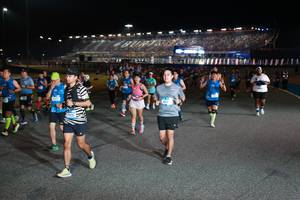 BIB: 77435, 854
                            <button type="button" onclick="openModal(20787899)" class="btn btn-primary btn-sm float-right btn-popup" data-toggle="modal" data-target=".modal-high-quality">
                        <i class="fas fa-shopping-cart"></i> Add to Cart
                    </button>
                                            <button type="button" onclick="isThisMe(20787899, true)" class="btn btn-success btn-sm float-right btn-popup btn-isme hidden" data-toggle="tooltip" data-placement="bottom" title="นี่คือรูปของคุณใช่ไหม คลิกที่นี่เพื่อเอาเข้าอัลบั้ม">
                        <i class="fas fa-plus"></i> Add to album
                    </button>
                    <button type="button" onclick="isThisMe(20787899, false)" class="btn btn-warning btn-sm float-right btn-popup btn-isnotme hidden">
                        <i class="fas fa-ban"></i> Remove from album
                    </button>