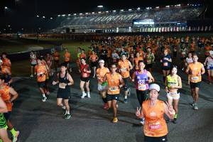 BIB: 0727, 28337, 66273
                            <button type="button" onclick="openModal(20863362)" class="btn btn-primary btn-sm float-right btn-popup" data-toggle="modal" data-target=".modal-high-quality">
                        <i class="fas fa-shopping-cart"></i> Add to Cart
                    </button>
                                            <button type="button" onclick="isThisMe(20863362, true)" class="btn btn-success btn-sm float-right btn-popup btn-isme hidden" data-toggle="tooltip" data-placement="bottom" title="นี่คือรูปของคุณใช่ไหม คลิกที่นี่เพื่อเอาเข้าอัลบั้ม">
                        <i class="fas fa-plus"></i> Add to album
                    </button>
                    <button type="button" onclick="isThisMe(20863362, false)" class="btn btn-warning btn-sm float-right btn-popup btn-isnotme hidden">
                        <i class="fas fa-ban"></i> Remove from album
                    </button>