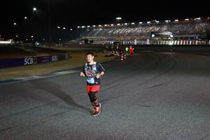 BIB: 1027
                            <button type="button" onclick="openModal(20807712)" class="btn btn-primary btn-sm float-right btn-popup" data-toggle="modal" data-target=".modal-high-quality">
                        <i class="fas fa-shopping-cart"></i> Add to Cart
                    </button>
                                            <button type="button" onclick="isThisMe(20807712, true)" class="btn btn-success btn-sm float-right btn-popup btn-isme hidden" data-toggle="tooltip" data-placement="bottom" title="นี่คือรูปของคุณใช่ไหม คลิกที่นี่เพื่อเอาเข้าอัลบั้ม">
                        <i class="fas fa-plus"></i> Add to album
                    </button>
                    <button type="button" onclick="isThisMe(20807712, false)" class="btn btn-warning btn-sm float-right btn-popup btn-isnotme hidden">
                        <i class="fas fa-ban"></i> Remove from album
                    </button>