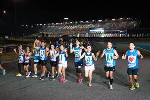 BIB: 41698, 69927
                            <button type="button" onclick="openModal(20797358)" class="btn btn-primary btn-sm float-right btn-popup" data-toggle="modal" data-target=".modal-high-quality">
                        <i class="fas fa-shopping-cart"></i> Add to Cart
                    </button>
                                            <button type="button" onclick="isThisMe(20797358, true)" class="btn btn-success btn-sm float-right btn-popup btn-isme hidden" data-toggle="tooltip" data-placement="bottom" title="นี่คือรูปของคุณใช่ไหม คลิกที่นี่เพื่อเอาเข้าอัลบั้ม">
                        <i class="fas fa-plus"></i> Add to album
                    </button>
                    <button type="button" onclick="isThisMe(20797358, false)" class="btn btn-warning btn-sm float-right btn-popup btn-isnotme hidden">
                        <i class="fas fa-ban"></i> Remove from album
                    </button>