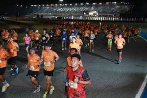 BIB: 200, 20271, 21720
                            <button type="button" onclick="openModal(20873435)" class="btn btn-primary btn-sm float-right btn-popup" data-toggle="modal" data-target=".modal-high-quality">
                        <i class="fas fa-shopping-cart"></i> Add to Cart
                    </button>
                                            <button type="button" onclick="isThisMe(20873435, true)" class="btn btn-success btn-sm float-right btn-popup btn-isme hidden" data-toggle="tooltip" data-placement="bottom" title="นี่คือรูปของคุณใช่ไหม คลิกที่นี่เพื่อเอาเข้าอัลบั้ม">
                        <i class="fas fa-plus"></i> Add to album
                    </button>
                    <button type="button" onclick="isThisMe(20873435, false)" class="btn btn-warning btn-sm float-right btn-popup btn-isnotme hidden">
                        <i class="fas fa-ban"></i> Remove from album
                    </button>