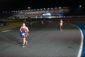 BIB: 42100
                            <button type="button" onclick="openModal(20801825)" class="btn btn-primary btn-sm float-right btn-popup" data-toggle="modal" data-target=".modal-high-quality">
                        <i class="fas fa-shopping-cart"></i> Add to Cart
                    </button>
                                            <button type="button" onclick="isThisMe(20801825, true)" class="btn btn-success btn-sm float-right btn-popup btn-isme hidden" data-toggle="tooltip" data-placement="bottom" title="นี่คือรูปของคุณใช่ไหม คลิกที่นี่เพื่อเอาเข้าอัลบั้ม">
                        <i class="fas fa-plus"></i> Add to album
                    </button>
                    <button type="button" onclick="isThisMe(20801825, false)" class="btn btn-warning btn-sm float-right btn-popup btn-isnotme hidden">
                        <i class="fas fa-ban"></i> Remove from album
                    </button>