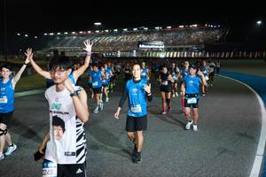 BIB: 195, 2249, 12521
                            <button type="button" onclick="openModal(20786581)" class="btn btn-primary btn-sm float-right btn-popup" data-toggle="modal" data-target=".modal-high-quality">
                        <i class="fas fa-shopping-cart"></i> Add to Cart
                    </button>
                                            <button type="button" onclick="isThisMe(20786581, true)" class="btn btn-success btn-sm float-right btn-popup btn-isme hidden" data-toggle="tooltip" data-placement="bottom" title="นี่คือรูปของคุณใช่ไหม คลิกที่นี่เพื่อเอาเข้าอัลบั้ม">
                        <i class="fas fa-plus"></i> Add to album
                    </button>
                    <button type="button" onclick="isThisMe(20786581, false)" class="btn btn-warning btn-sm float-right btn-popup btn-isnotme hidden">
                        <i class="fas fa-ban"></i> Remove from album
                    </button>