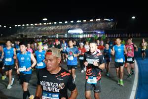 BIB: 0352
                            <button type="button" onclick="openModal(20767360)" class="btn btn-primary btn-sm float-right btn-popup" data-toggle="modal" data-target=".modal-high-quality">
                        <i class="fas fa-shopping-cart"></i> Add to Cart
                    </button>
                                            <button type="button" onclick="isThisMe(20767360, true)" class="btn btn-success btn-sm float-right btn-popup btn-isme hidden" data-toggle="tooltip" data-placement="bottom" title="นี่คือรูปของคุณใช่ไหม คลิกที่นี่เพื่อเอาเข้าอัลบั้ม">
                        <i class="fas fa-plus"></i> Add to album
                    </button>
                    <button type="button" onclick="isThisMe(20767360, false)" class="btn btn-warning btn-sm float-right btn-popup btn-isnotme hidden">
                        <i class="fas fa-ban"></i> Remove from album
                    </button>