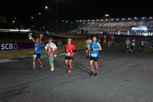 BIB: 6722
                            <button type="button" onclick="openModal(20795921)" class="btn btn-primary btn-sm float-right btn-popup" data-toggle="modal" data-target=".modal-high-quality">
                        <i class="fas fa-shopping-cart"></i> Add to Cart
                    </button>
                                            <button type="button" onclick="isThisMe(20795921, true)" class="btn btn-success btn-sm float-right btn-popup btn-isme hidden" data-toggle="tooltip" data-placement="bottom" title="นี่คือรูปของคุณใช่ไหม คลิกที่นี่เพื่อเอาเข้าอัลบั้ม">
                        <i class="fas fa-plus"></i> Add to album
                    </button>
                    <button type="button" onclick="isThisMe(20795921, false)" class="btn btn-warning btn-sm float-right btn-popup btn-isnotme hidden">
                        <i class="fas fa-ban"></i> Remove from album
                    </button>