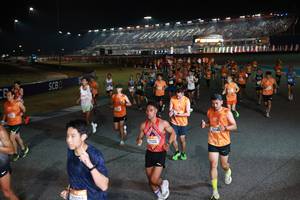 BIB: 20002, 77201, 2201
                            <button type="button" onclick="openModal(20833597)" class="btn btn-primary btn-sm float-right btn-popup" data-toggle="modal" data-target=".modal-high-quality">
                        <i class="fas fa-shopping-cart"></i> Add to Cart
                    </button>
                                            <button type="button" onclick="isThisMe(20833597, true)" class="btn btn-success btn-sm float-right btn-popup btn-isme hidden" data-toggle="tooltip" data-placement="bottom" title="นี่คือรูปของคุณใช่ไหม คลิกที่นี่เพื่อเอาเข้าอัลบั้ม">
                        <i class="fas fa-plus"></i> Add to album
                    </button>
                    <button type="button" onclick="isThisMe(20833597, false)" class="btn btn-warning btn-sm float-right btn-popup btn-isnotme hidden">
                        <i class="fas fa-ban"></i> Remove from album
                    </button>