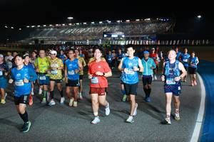 BIB: 122, 42392, 43576
                            <button type="button" onclick="openModal(20773718)" class="btn btn-primary btn-sm float-right btn-popup" data-toggle="modal" data-target=".modal-high-quality">
                        <i class="fas fa-shopping-cart"></i> Add to Cart
                    </button>
                                            <button type="button" onclick="isThisMe(20773718, true)" class="btn btn-success btn-sm float-right btn-popup btn-isme hidden" data-toggle="tooltip" data-placement="bottom" title="นี่คือรูปของคุณใช่ไหม คลิกที่นี่เพื่อเอาเข้าอัลบั้ม">
                        <i class="fas fa-plus"></i> Add to album
                    </button>
                    <button type="button" onclick="isThisMe(20773718, false)" class="btn btn-warning btn-sm float-right btn-popup btn-isnotme hidden">
                        <i class="fas fa-ban"></i> Remove from album
                    </button>