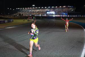 BIB: 
                            <button type="button" onclick="openModal(20804937)" class="btn btn-primary btn-sm float-right btn-popup" data-toggle="modal" data-target=".modal-high-quality">
                        <i class="fas fa-shopping-cart"></i> Add to Cart
                    </button>
                                            <button type="button" onclick="isThisMe(20804937, true)" class="btn btn-success btn-sm float-right btn-popup btn-isme hidden" data-toggle="tooltip" data-placement="bottom" title="นี่คือรูปของคุณใช่ไหม คลิกที่นี่เพื่อเอาเข้าอัลบั้ม">
                        <i class="fas fa-plus"></i> Add to album
                    </button>
                    <button type="button" onclick="isThisMe(20804937, false)" class="btn btn-warning btn-sm float-right btn-popup btn-isnotme hidden">
                        <i class="fas fa-ban"></i> Remove from album
                    </button>