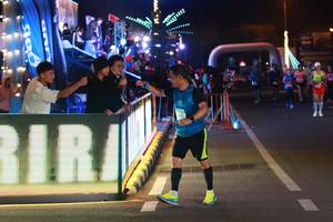 BIB: 28222
                            <button type="button" onclick="openModal(21511178)" class="btn btn-primary btn-sm float-right btn-popup" data-toggle="modal" data-target=".modal-high-quality">
                        <i class="fas fa-shopping-cart"></i> Add to Cart
                    </button>
                                            <button type="button" onclick="isThisMe(21511178, true)" class="btn btn-success btn-sm float-right btn-popup btn-isme hidden" data-toggle="tooltip" data-placement="bottom" title="นี่คือรูปของคุณใช่ไหม คลิกที่นี่เพื่อเอาเข้าอัลบั้ม">
                        <i class="fas fa-plus"></i> Add to album
                    </button>
                    <button type="button" onclick="isThisMe(21511178, false)" class="btn btn-warning btn-sm float-right btn-popup btn-isnotme hidden">
                        <i class="fas fa-ban"></i> Remove from album
                    </button>