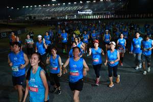 BIB: 66172, 15092, 13850
                            <button type="button" onclick="openModal(21288383)" class="btn btn-primary btn-sm float-right btn-popup" data-toggle="modal" data-target=".modal-high-quality">
                        <i class="fas fa-shopping-cart"></i> Add to Cart
                    </button>
                                            <button type="button" onclick="isThisMe(21288383, true)" class="btn btn-success btn-sm float-right btn-popup btn-isme hidden" data-toggle="tooltip" data-placement="bottom" title="นี่คือรูปของคุณใช่ไหม คลิกที่นี่เพื่อเอาเข้าอัลบั้ม">
                        <i class="fas fa-plus"></i> Add to album
                    </button>
                    <button type="button" onclick="isThisMe(21288383, false)" class="btn btn-warning btn-sm float-right btn-popup btn-isnotme hidden">
                        <i class="fas fa-ban"></i> Remove from album
                    </button>