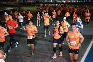 BIB: 21667, 27057, 22445
                            <button type="button" onclick="openModal(21136941)" class="btn btn-primary btn-sm float-right btn-popup" data-toggle="modal" data-target=".modal-high-quality">
                        <i class="fas fa-shopping-cart"></i> Add to Cart
                    </button>
                                            <button type="button" onclick="isThisMe(21136941, true)" class="btn btn-success btn-sm float-right btn-popup btn-isme hidden" data-toggle="tooltip" data-placement="bottom" title="นี่คือรูปของคุณใช่ไหม คลิกที่นี่เพื่อเอาเข้าอัลบั้ม">
                        <i class="fas fa-plus"></i> Add to album
                    </button>
                    <button type="button" onclick="isThisMe(21136941, false)" class="btn btn-warning btn-sm float-right btn-popup btn-isnotme hidden">
                        <i class="fas fa-ban"></i> Remove from album
                    </button>
