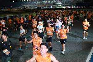 BIB: 20595, 22832
                            <button type="button" onclick="openModal(21183578)" class="btn btn-primary btn-sm float-right btn-popup" data-toggle="modal" data-target=".modal-high-quality">
                        <i class="fas fa-shopping-cart"></i> Add to Cart
                    </button>
                                            <button type="button" onclick="isThisMe(21183578, true)" class="btn btn-success btn-sm float-right btn-popup btn-isme hidden" data-toggle="tooltip" data-placement="bottom" title="นี่คือรูปของคุณใช่ไหม คลิกที่นี่เพื่อเอาเข้าอัลบั้ม">
                        <i class="fas fa-plus"></i> Add to album
                    </button>
                    <button type="button" onclick="isThisMe(21183578, false)" class="btn btn-warning btn-sm float-right btn-popup btn-isnotme hidden">
                        <i class="fas fa-ban"></i> Remove from album
                    </button>