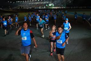 BIB: 11380, 13001, 10481
                            <button type="button" onclick="openModal(21313984)" class="btn btn-primary btn-sm float-right btn-popup" data-toggle="modal" data-target=".modal-high-quality">
                        <i class="fas fa-shopping-cart"></i> Add to Cart
                    </button>
                                            <button type="button" onclick="isThisMe(21313984, true)" class="btn btn-success btn-sm float-right btn-popup btn-isme hidden" data-toggle="tooltip" data-placement="bottom" title="นี่คือรูปของคุณใช่ไหม คลิกที่นี่เพื่อเอาเข้าอัลบั้ม">
                        <i class="fas fa-plus"></i> Add to album
                    </button>
                    <button type="button" onclick="isThisMe(21313984, false)" class="btn btn-warning btn-sm float-right btn-popup btn-isnotme hidden">
                        <i class="fas fa-ban"></i> Remove from album
                    </button>