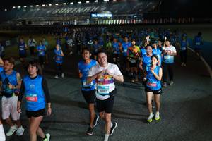 BIB: 14121, 11662, 13210
                            <button type="button" onclick="openModal(21278324)" class="btn btn-primary btn-sm float-right btn-popup" data-toggle="modal" data-target=".modal-high-quality">
                        <i class="fas fa-shopping-cart"></i> Add to Cart
                    </button>
                                            <button type="button" onclick="isThisMe(21278324, true)" class="btn btn-success btn-sm float-right btn-popup btn-isme hidden" data-toggle="tooltip" data-placement="bottom" title="นี่คือรูปของคุณใช่ไหม คลิกที่นี่เพื่อเอาเข้าอัลบั้ม">
                        <i class="fas fa-plus"></i> Add to album
                    </button>
                    <button type="button" onclick="isThisMe(21278324, false)" class="btn btn-warning btn-sm float-right btn-popup btn-isnotme hidden">
                        <i class="fas fa-ban"></i> Remove from album
                    </button>