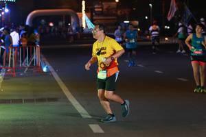 BIB: 45100
                            <button type="button" onclick="openModal(21507452)" class="btn btn-primary btn-sm float-right btn-popup" data-toggle="modal" data-target=".modal-high-quality">
                        <i class="fas fa-shopping-cart"></i> Add to Cart
                    </button>
                                            <button type="button" onclick="isThisMe(21507452, true)" class="btn btn-success btn-sm float-right btn-popup btn-isme hidden" data-toggle="tooltip" data-placement="bottom" title="นี่คือรูปของคุณใช่ไหม คลิกที่นี่เพื่อเอาเข้าอัลบั้ม">
                        <i class="fas fa-plus"></i> Add to album
                    </button>
                    <button type="button" onclick="isThisMe(21507452, false)" class="btn btn-warning btn-sm float-right btn-popup btn-isnotme hidden">
                        <i class="fas fa-ban"></i> Remove from album
                    </button>