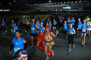 BIB: 1079, 14576, 17798
                            <button type="button" onclick="openModal(21300605)" class="btn btn-primary btn-sm float-right btn-popup" data-toggle="modal" data-target=".modal-high-quality">
                        <i class="fas fa-shopping-cart"></i> Add to Cart
                    </button>
                                            <button type="button" onclick="isThisMe(21300605, true)" class="btn btn-success btn-sm float-right btn-popup btn-isme hidden" data-toggle="tooltip" data-placement="bottom" title="นี่คือรูปของคุณใช่ไหม คลิกที่นี่เพื่อเอาเข้าอัลบั้ม">
                        <i class="fas fa-plus"></i> Add to album
                    </button>
                    <button type="button" onclick="isThisMe(21300605, false)" class="btn btn-warning btn-sm float-right btn-popup btn-isnotme hidden">
                        <i class="fas fa-ban"></i> Remove from album
                    </button>