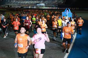 BIB: 23666, 26697, 28207
                            <button type="button" onclick="openModal(21172886)" class="btn btn-primary btn-sm float-right btn-popup" data-toggle="modal" data-target=".modal-high-quality">
                        <i class="fas fa-shopping-cart"></i> Add to Cart
                    </button>
                                            <button type="button" onclick="isThisMe(21172886, true)" class="btn btn-success btn-sm float-right btn-popup btn-isme hidden" data-toggle="tooltip" data-placement="bottom" title="นี่คือรูปของคุณใช่ไหม คลิกที่นี่เพื่อเอาเข้าอัลบั้ม">
                        <i class="fas fa-plus"></i> Add to album
                    </button>
                    <button type="button" onclick="isThisMe(21172886, false)" class="btn btn-warning btn-sm float-right btn-popup btn-isnotme hidden">
                        <i class="fas fa-ban"></i> Remove from album
                    </button>
