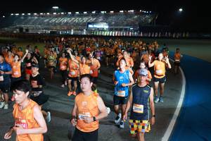 BIB: 2200, 23330, 20596
                            <button type="button" onclick="openModal(21178181)" class="btn btn-primary btn-sm float-right btn-popup" data-toggle="modal" data-target=".modal-high-quality">
                        <i class="fas fa-shopping-cart"></i> Add to Cart
                    </button>
                                            <button type="button" onclick="isThisMe(21178181, true)" class="btn btn-success btn-sm float-right btn-popup btn-isme hidden" data-toggle="tooltip" data-placement="bottom" title="นี่คือรูปของคุณใช่ไหม คลิกที่นี่เพื่อเอาเข้าอัลบั้ม">
                        <i class="fas fa-plus"></i> Add to album
                    </button>
                    <button type="button" onclick="isThisMe(21178181, false)" class="btn btn-warning btn-sm float-right btn-popup btn-isnotme hidden">
                        <i class="fas fa-ban"></i> Remove from album
                    </button>