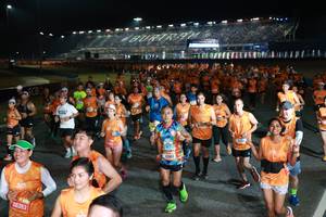 BIB: 120122, 9612, 7805
                            <button type="button" onclick="openModal(21141555)" class="btn btn-primary btn-sm float-right btn-popup" data-toggle="modal" data-target=".modal-high-quality">
                        <i class="fas fa-shopping-cart"></i> Add to Cart
                    </button>
                                            <button type="button" onclick="isThisMe(21141555, true)" class="btn btn-success btn-sm float-right btn-popup btn-isme hidden" data-toggle="tooltip" data-placement="bottom" title="นี่คือรูปของคุณใช่ไหม คลิกที่นี่เพื่อเอาเข้าอัลบั้ม">
                        <i class="fas fa-plus"></i> Add to album
                    </button>
                    <button type="button" onclick="isThisMe(21141555, false)" class="btn btn-warning btn-sm float-right btn-popup btn-isnotme hidden">
                        <i class="fas fa-ban"></i> Remove from album
                    </button>