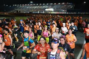 BIB: 6868, 2204
                            <button type="button" onclick="openModal(21153789)" class="btn btn-primary btn-sm float-right btn-popup" data-toggle="modal" data-target=".modal-high-quality">
                        <i class="fas fa-shopping-cart"></i> Add to Cart
                    </button>
                                            <button type="button" onclick="isThisMe(21153789, true)" class="btn btn-success btn-sm float-right btn-popup btn-isme hidden" data-toggle="tooltip" data-placement="bottom" title="นี่คือรูปของคุณใช่ไหม คลิกที่นี่เพื่อเอาเข้าอัลบั้ม">
                        <i class="fas fa-plus"></i> Add to album
                    </button>
                    <button type="button" onclick="isThisMe(21153789, false)" class="btn btn-warning btn-sm float-right btn-popup btn-isnotme hidden">
                        <i class="fas fa-ban"></i> Remove from album
                    </button>