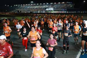 BIB: 26940, 24568, 22374, 27940
                            <button type="button" onclick="openModal(21164863)" class="btn btn-primary btn-sm float-right btn-popup" data-toggle="modal" data-target=".modal-high-quality">
                        <i class="fas fa-shopping-cart"></i> Add to Cart
                    </button>
                                            <button type="button" onclick="isThisMe(21164863, true)" class="btn btn-success btn-sm float-right btn-popup btn-isme hidden" data-toggle="tooltip" data-placement="bottom" title="นี่คือรูปของคุณใช่ไหม คลิกที่นี่เพื่อเอาเข้าอัลบั้ม">
                        <i class="fas fa-plus"></i> Add to album
                    </button>
                    <button type="button" onclick="isThisMe(21164863, false)" class="btn btn-warning btn-sm float-right btn-popup btn-isnotme hidden">
                        <i class="fas fa-ban"></i> Remove from album
                    </button>