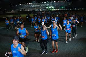 BIB: 282, 10846, 3043
                            <button type="button" onclick="openModal(21311174)" class="btn btn-primary btn-sm float-right btn-popup" data-toggle="modal" data-target=".modal-high-quality">
                        <i class="fas fa-shopping-cart"></i> Add to Cart
                    </button>
                                            <button type="button" onclick="isThisMe(21311174, true)" class="btn btn-success btn-sm float-right btn-popup btn-isme hidden" data-toggle="tooltip" data-placement="bottom" title="นี่คือรูปของคุณใช่ไหม คลิกที่นี่เพื่อเอาเข้าอัลบั้ม">
                        <i class="fas fa-plus"></i> Add to album
                    </button>
                    <button type="button" onclick="isThisMe(21311174, false)" class="btn btn-warning btn-sm float-right btn-popup btn-isnotme hidden">
                        <i class="fas fa-ban"></i> Remove from album
                    </button>