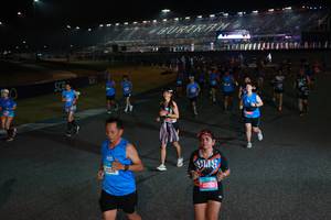 BIB: 10266, 2526, 13263
                            <button type="button" onclick="openModal(21246483)" class="btn btn-primary btn-sm float-right btn-popup" data-toggle="modal" data-target=".modal-high-quality">
                        <i class="fas fa-shopping-cart"></i> Add to Cart
                    </button>
                                            <button type="button" onclick="isThisMe(21246483, true)" class="btn btn-success btn-sm float-right btn-popup btn-isme hidden" data-toggle="tooltip" data-placement="bottom" title="นี่คือรูปของคุณใช่ไหม คลิกที่นี่เพื่อเอาเข้าอัลบั้ม">
                        <i class="fas fa-plus"></i> Add to album
                    </button>
                    <button type="button" onclick="isThisMe(21246483, false)" class="btn btn-warning btn-sm float-right btn-popup btn-isnotme hidden">
                        <i class="fas fa-ban"></i> Remove from album
                    </button>