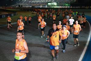 BIB: 24248, 27240
                            <button type="button" onclick="openModal(21190629)" class="btn btn-primary btn-sm float-right btn-popup" data-toggle="modal" data-target=".modal-high-quality">
                        <i class="fas fa-shopping-cart"></i> Add to Cart
                    </button>
                                            <button type="button" onclick="isThisMe(21190629, true)" class="btn btn-success btn-sm float-right btn-popup btn-isme hidden" data-toggle="tooltip" data-placement="bottom" title="นี่คือรูปของคุณใช่ไหม คลิกที่นี่เพื่อเอาเข้าอัลบั้ม">
                        <i class="fas fa-plus"></i> Add to album
                    </button>
                    <button type="button" onclick="isThisMe(21190629, false)" class="btn btn-warning btn-sm float-right btn-popup btn-isnotme hidden">
                        <i class="fas fa-ban"></i> Remove from album
                    </button>